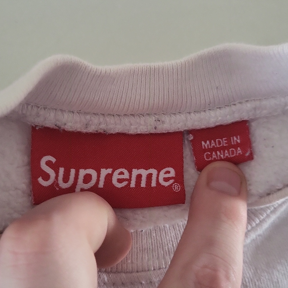 Supreme sweater - Picture 2 of 2
